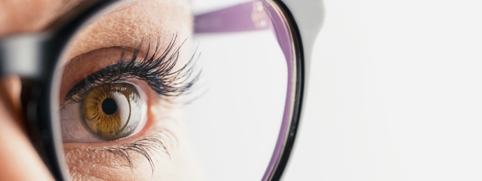 Do życia bez okularów jeden krok. Laserowa korekcja wzroku Szczecin Dom Lekarski