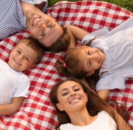 godziny pracy centrów medycznych i rejestracji w długi weekend majowy