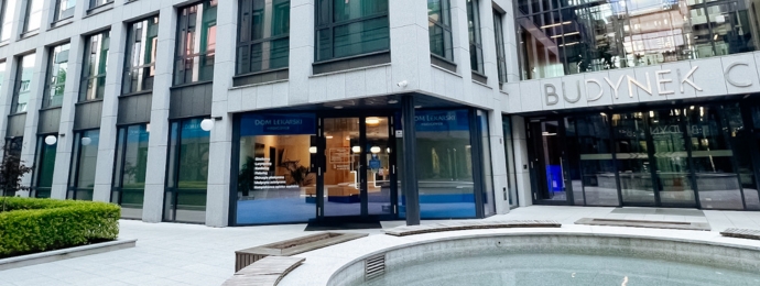 święto niepodległości – godziny pracy centrów medycznych i rejestracji